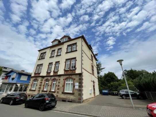 Erstbezug nach Kernsanierung: 3-Zimmer-Jugendstil-EG-Altbauwohnung mitten in WND und im Grünen