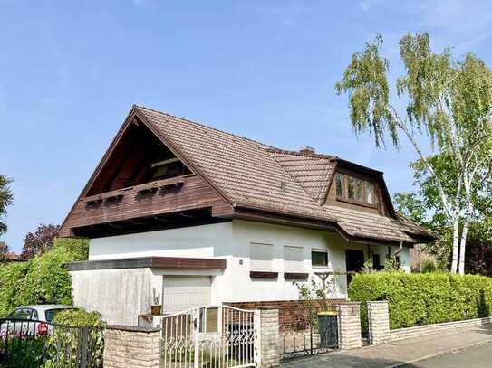 Großes Zweifamilienhaus in ruhiger Lage von Berlin Lichtenrade