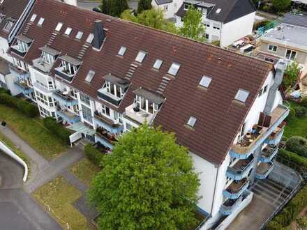 Freundliche 3-Zimmer-EG-Wohnung mit kleiner Terrasse und Tiefgarage