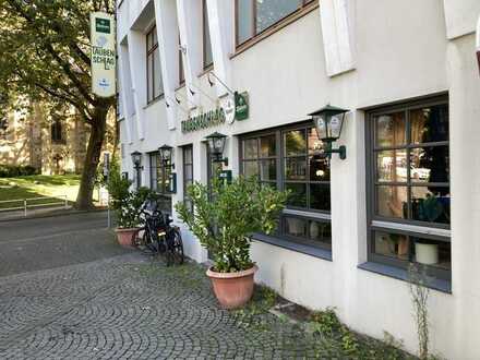Traditionsrestaurant mit Außenterrasse im Herzen der Bochumer City