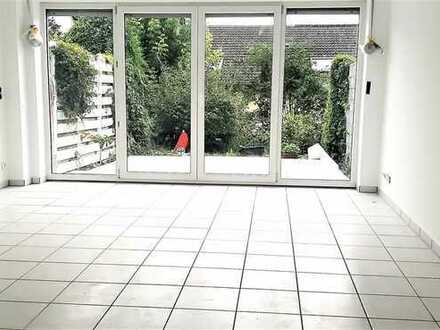 Erstbezug – komplett saniertes Reihenhaus in Schöneck
