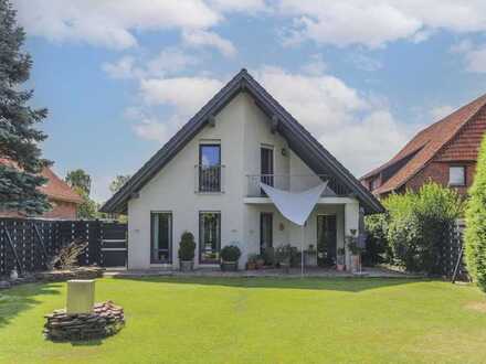 Open Living: 7-Zi.-Architektenhaus mit Galerie in Lauenhagen