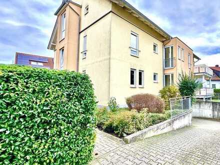 RESERVIERT - Gemütlich und gepflegt: Bezugsfreie 4-Zimmerwohnung im 1. OG am schönen Kaiserstuhl