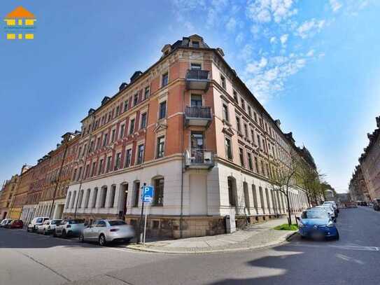 Sonnige 2-Raum-Wohnung mit Balkon und Aufzug im 1.Obergeschoss