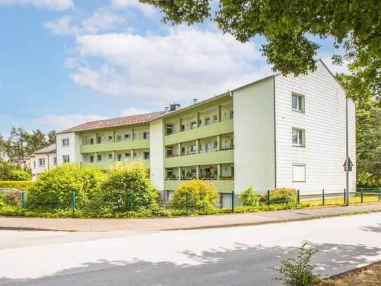 Teilrenovierte 3-Zimmer-Wohnung mit Balkon