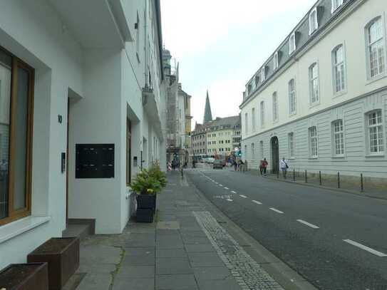 BONN-ZENTRUM: 85 m² Kiosk in Universitätsnahe zu vermieten mit Inventarübernahme