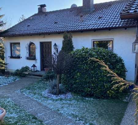 Bungalow im Traumgrundstück