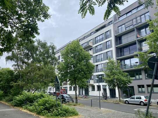 Geschützter Tiefgaragenstellplatz in Mitte!