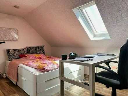 Helle 3 Zimmer-Wohnung über den Dächern von Karlsruhe-
Lukrative Kapitalanlage!!!