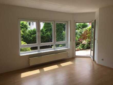 Ruhige 3ZKBWC Terrasse Erdgeschosswohnung mit Garten und Einbauküche in Lambsheim