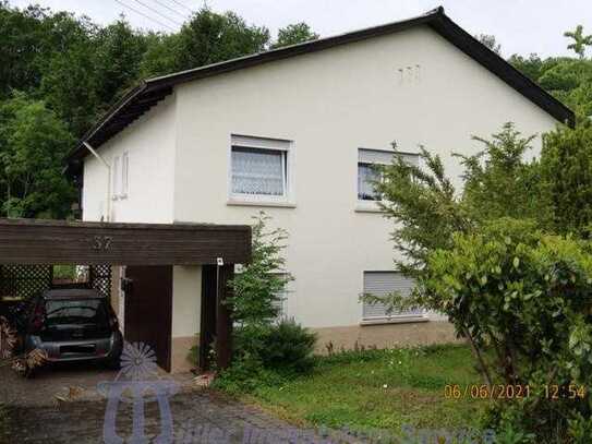 Freistehendes Wohnhaus mit Einliegerwohnung in Waldrandlage von Bexbach