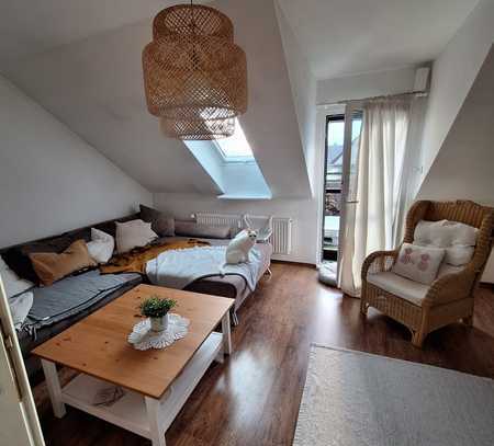 Attraktive 3-Zimmer-Dachgeschosswohnung mit Balkon in Siedenbrünzow