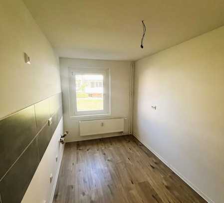 ***Zentral***3 ZKB + Balkon***An der Helios Klinik**