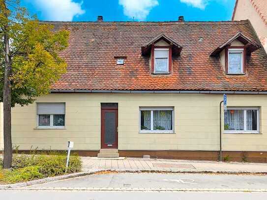 Sanierungsbedürftiges Einfamilienhaus in zentraler Lage von Herzogenaurach