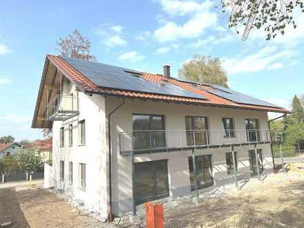 elegante Dachgeschosswohnung im Erstbezug mit Aufzug