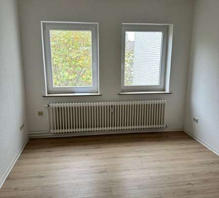 Helle moderne 2 Zimmerwohnung zum 01.12.2024 frei!