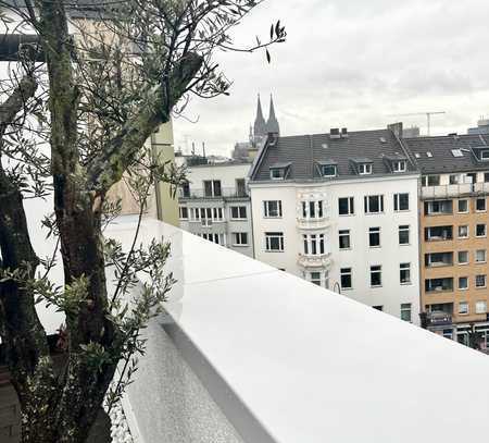 Privatverkauf ! Exclusives Penthouse mit Whirlpool über den Dächern von Köln mit Blick auf den Dom