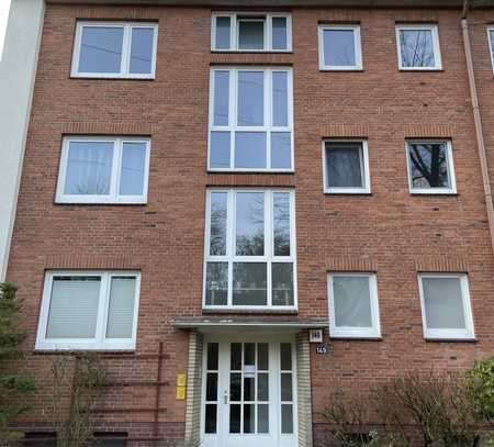 1 Zimmerwohnung mit Einbauküche und Balkon