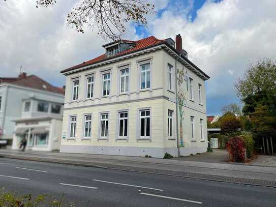 Einmaliges Wohn- und Praxishaus mit 4,3 % Rendite am Theaterwall