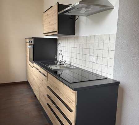 Frisch sanierte Wohnung mit Küche - Deine Suche hat ein Ende!