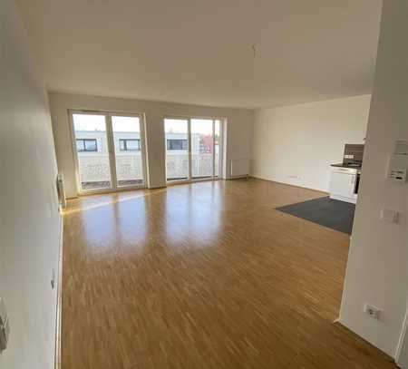 Traumhafte 3 Zimmer Wohnung mit EBK und Balkon!