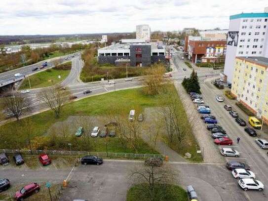 Günstig und sicher in Neubrandenburg parken! 🅿️✅ Auto-Stellplätze AB SOFORT verfügbar