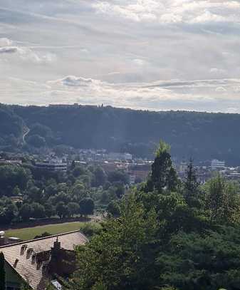 Exklusive 4-Zimmer-Wohnung mit Terrasse und einzigartigem Blick über Künzelsau