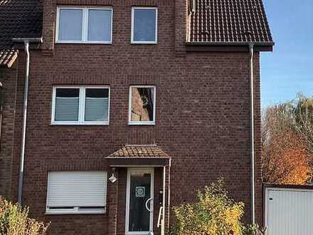 Manchen Gelegenheiten sind selten. Mehrfamilienhaus, Unverbaubarer Ausblick.