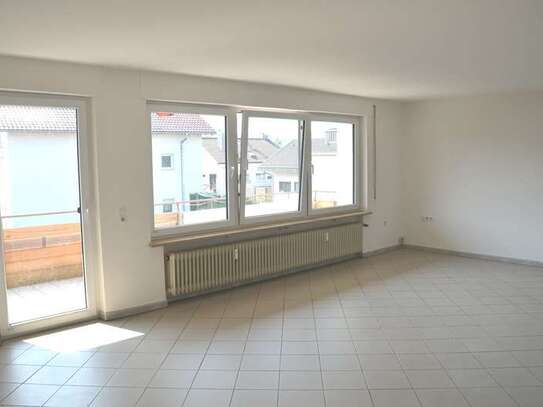 Attraktive 3-Zi.-Etagenwohnung mit Südbalkon und PKW-Stellplatz in gefragter und ruhiger Wohnlage!