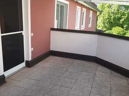 geräumige Wohnung zu vermieten