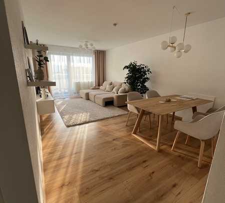 Sonnige 3-Zimmer-Wohnung mit Balkon und Stellplatz in Würzburg-Lengfeld