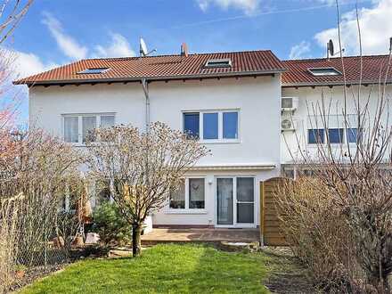Energieeffizientes und modernes Reihenhaus in familienfreundlicher Lage