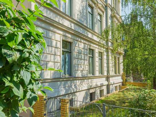 Charmant und repräsentativ in der alten Mitte von Halle. Eigentumswohnung nahe der Unibibliothek...