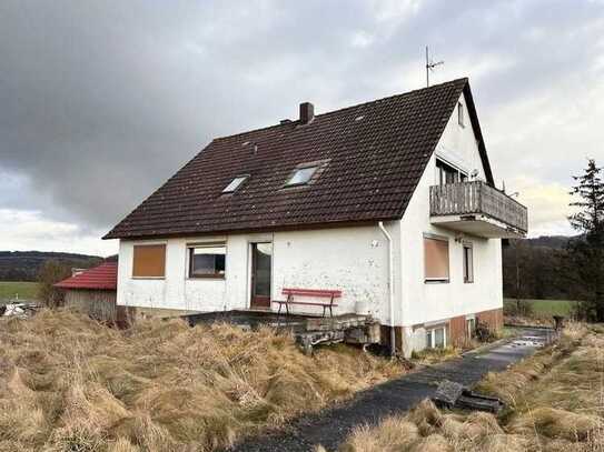 Zweifamilienhaus in sehr schöner Ortsrandlage....