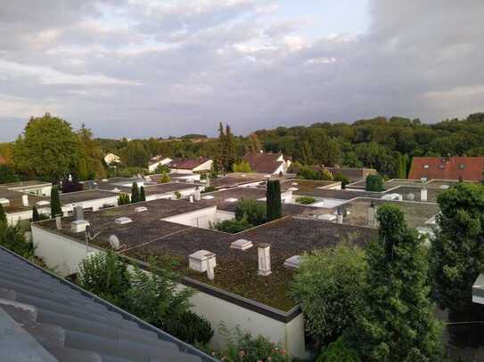 2-Zi-Dachgeschosswohnung möbliert mit Panoramblick