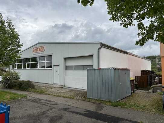 Provisionsfrei! Top Lagerhalle Gewerbehalle in kleinem Gewerbepark