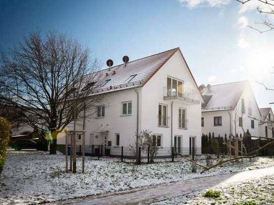 Lichtdurchflutetes, exklusives & luxuriöses, energieeffizientes Haus (DHH) in Olching - See/Amper