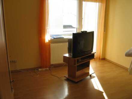 Hier fühlen sie sich wohl! 2ZKBBWohnung mit EBK in Waldems-Steinfischbach
