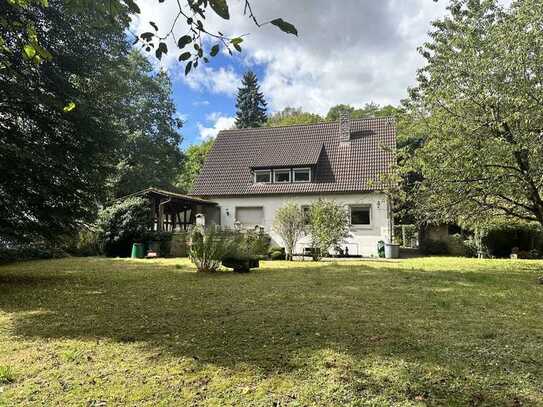 Einmalige Lage ! Stadtvilla mit tollem Gartengrundstück in Zentrumsnähe