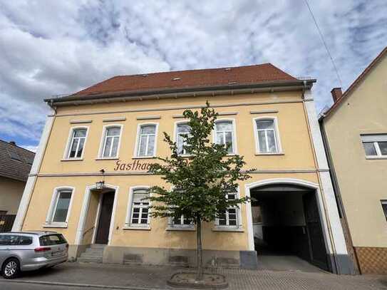 +++ DENKMALGESCHÜTZES SANIERUNGSOBJEKT IN EDINGEN-NECKARHAUSEN +++