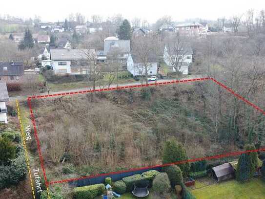 Zum halben Preis: 2.617 m² Baugrundstück zentral in Morsbach