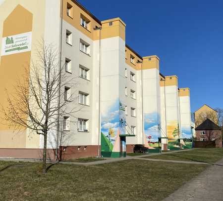 Balkon, Aufzug, Bad mit Wanne, Hausmeisterdienst