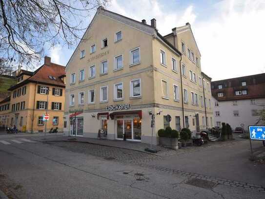 Ravensburg - Südlicher Marienplatz 
Start-up-Büro im historischen "Schweizer-Hof"