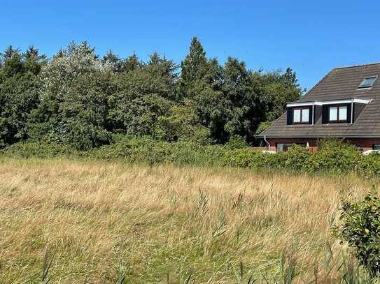 Schicke 2 Zimmer Erdgeschoss-Wohnung mit wunderbarem Wiesenblick in ruhiger Lage Morsums