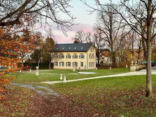 Historische, kernsanierte Maisonette-Wohnung im Herzen von Ludwigsburg