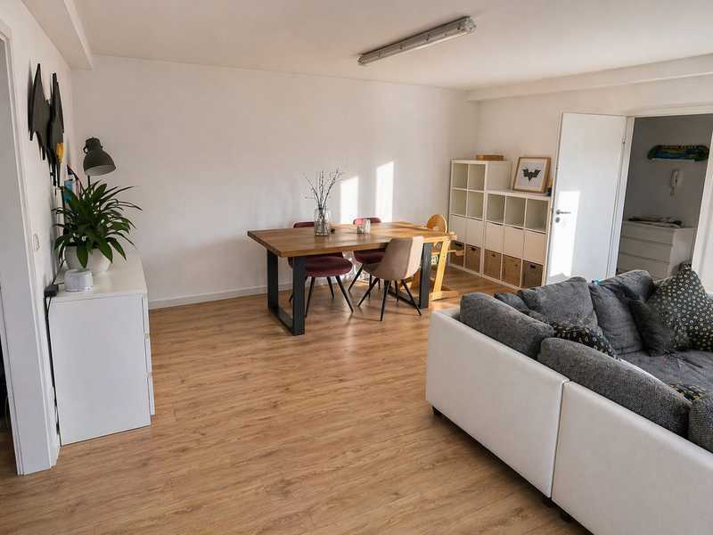                                                               3-Zimmer-Wohnung mit Balkon in Schmitten im Taunus                                                       in Schmitten (Hochtaunuskreis)