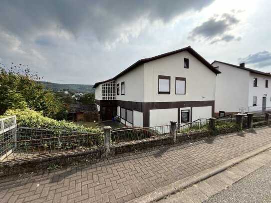 Rodalben, 2 Familienhaus in ruhiger Lage! Stellplätze / Garage "Bauplatz"