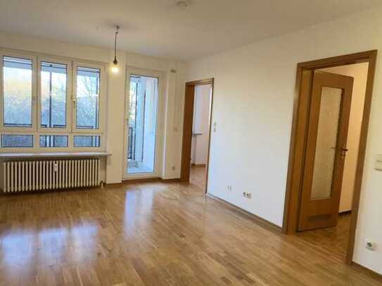 *PROVISIONSFREI* Stilvolle 1,5-Zimmer-Wohnung mit Balkon in München Perlach