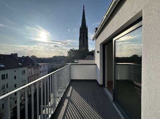 AUF WOLKE SIEBEN: SELTENE NEUBAU 3-ZIMMER WOHNUNG MIT WEITBLICK UND SÜDBALKON +PROVISIONSFREI+