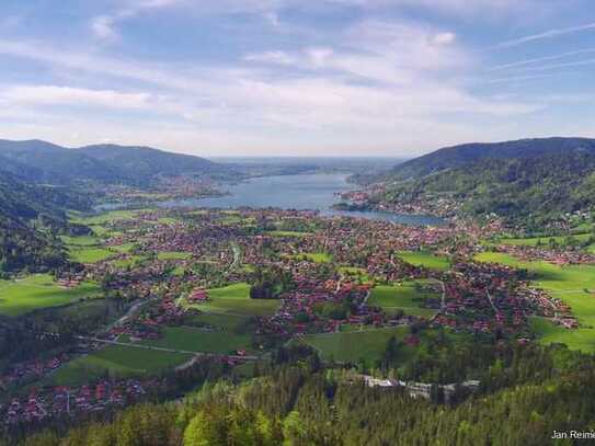 SELTENE GELEGENHEIT - PRIVATWALD MIT BLICK AUF DEN TEGERNSEE